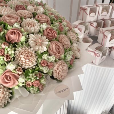 Vanilla Cupcake Bouquet with buttercream flowers Perth